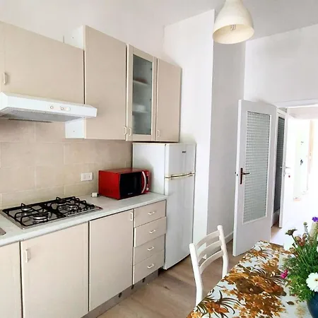 Cn028 - Cesenatico, Federica - Comodo Trilocale Con Posto Auto Lejlighed Cesenatico